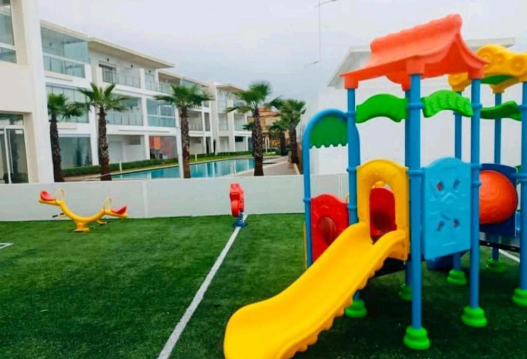 à Louer Dans Résidence Balnéaire 3 Piscines - Ramoflores